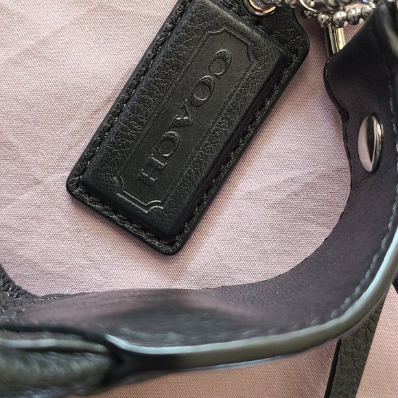 Coach Mid Size Black Shoulder Bag - Picture 2 of 10